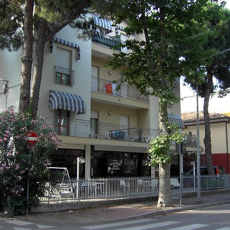 Residence Monaco Appartamenti Rimini Dış mekan fotoğraf