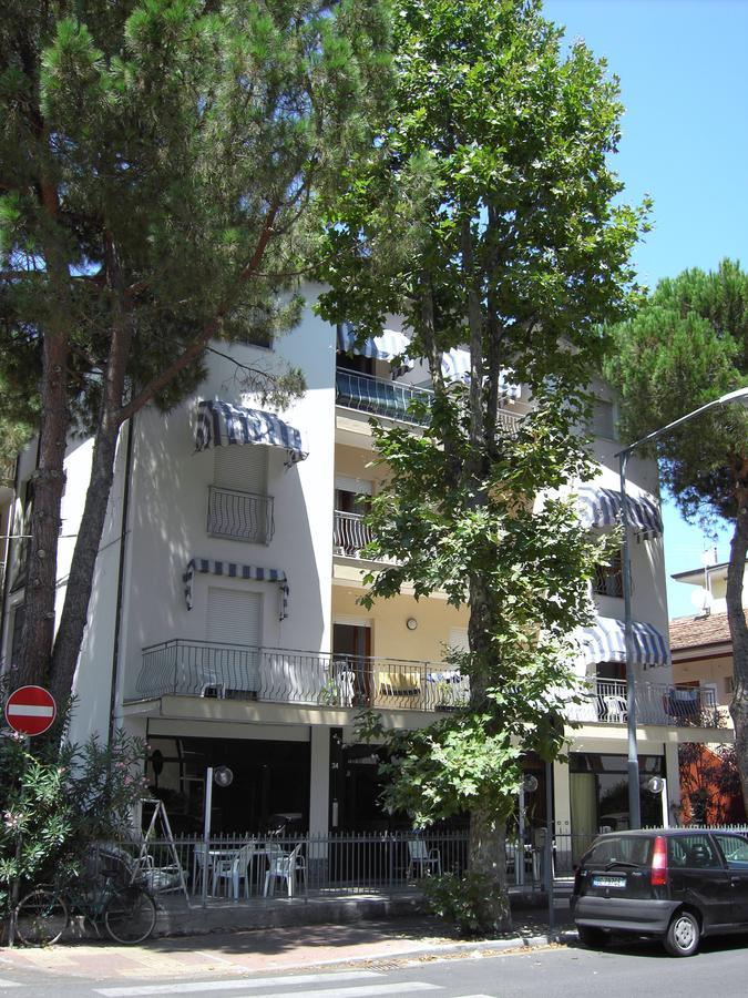 Residence Monaco Appartamenti Rimini Dış mekan fotoğraf